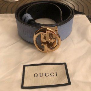 Gucci Interlocking G Logo Leather Belt , Reversible, Black and Blue , Size M,